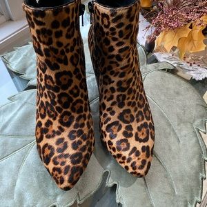 ALFANI LEOPARD POINTED TOE ANKLE BOOTS